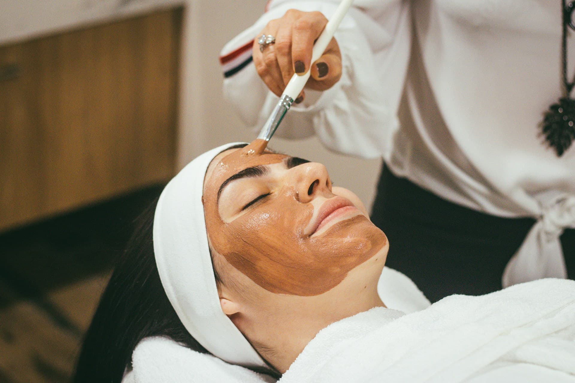 Aesthetic Facial Treatment